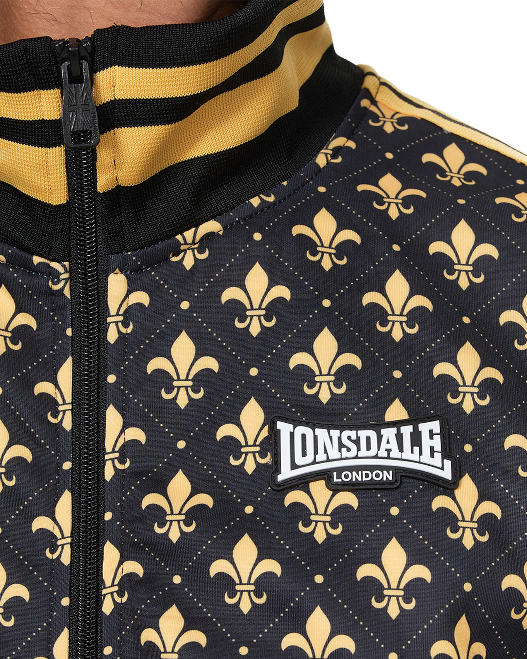 Lonsdale tracksuit Boswall