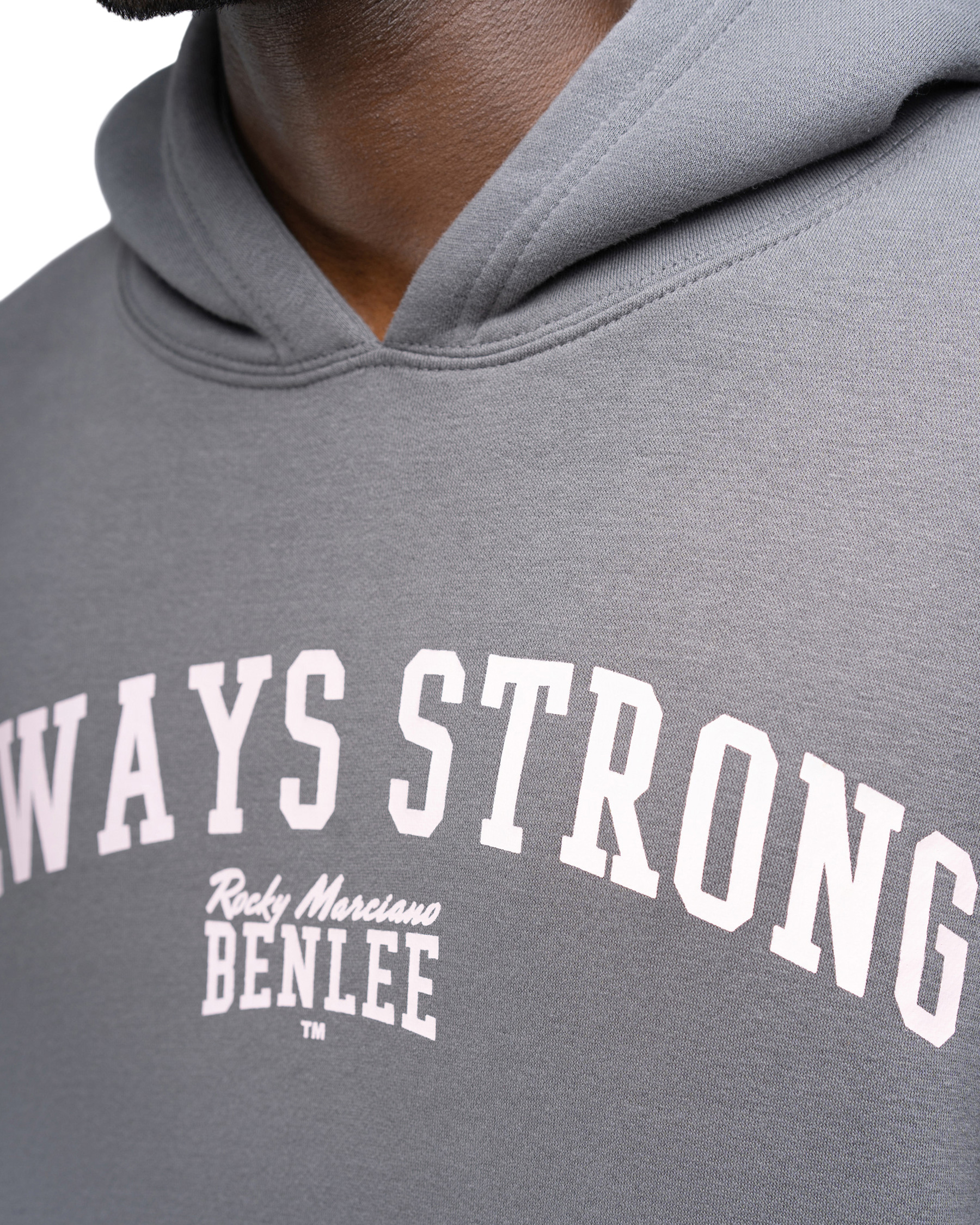 BenLee Oversized Kapuzensweatshirt Grande