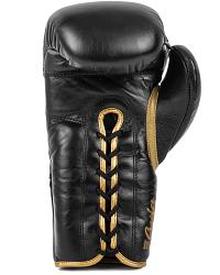 BenLee laced up sparringsgloves Crasher 3